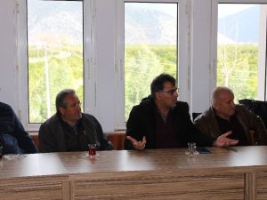 Finike ve Kumluca’da ulaşımla ilgili toplantı yapıldı
