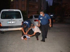 Çay bayat diye öğretmeni vuran zanlı polisten kaçamadı