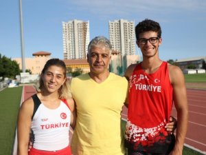 Hocası için Türkiye rekoru kırdı