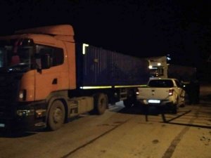 Trabzon’da belirlenen limitlerin altında avlanan 20 ton hamsiye el konuldu