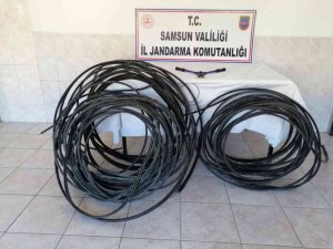 130 metre kablo çalan 3 kişi jandarmaya yakalandı