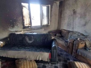 Erzincan’da ev yangını