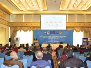 Diyarbakır’da Paris İklim Antlaşması ve Avrupa Yeşil Mutabakatı paneli gerçekleştirildi