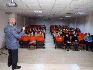 Ataşehir’de öğrencilere iklim semineri