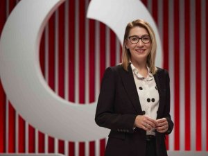 Vodafone, Türkiye’deki mağazalarını yeniliyor