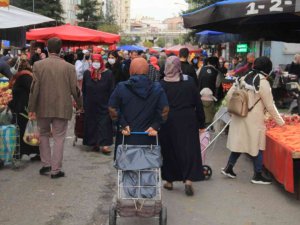 Samsun’da pazarın en ucuzu soğan, en pahalısı ıspanak