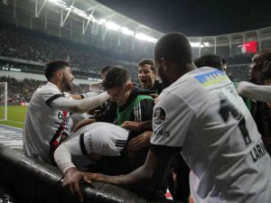 Beşiktaş 5 maç sonra 3 puana uzandı