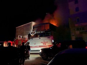 Artvin’de bir kafede çıkan yangında 8 kişi yaralandı