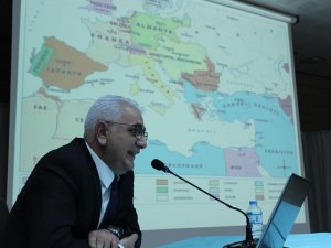 Erzincan’da "Kurtuluş" konulu konferans verildi