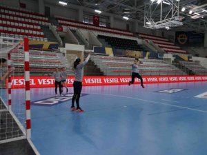 Kastamonu Belediyespor, Şampiyonlar Ligi karşılaşması için hazırlıklarını tamamladı