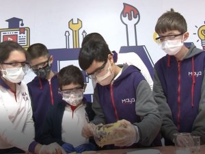 Ortaokul öğrencileri atık yağdan sabun üretti