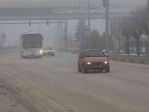 Afyonkarahisar- Antalya kara yolunda yoğun sis