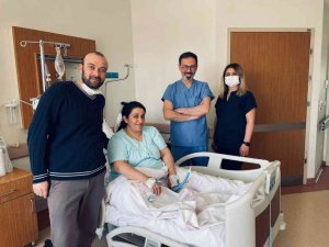 Yunus Emre Devlet Hastanesi’nde tüp mide ameliyatı yapıldı
