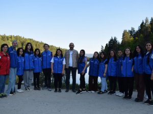 Gençlere Küçük Elmalı Tabiat Parkı, Bozcaarmut Göledi, Kınık Köyü gezisi