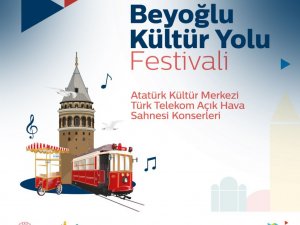 ‘Beyoğlu Kültür Yolu Festivali’ Türk Telekom Açık Hava konserlerine