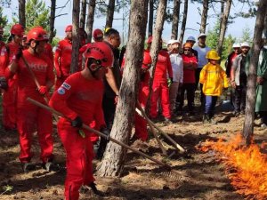 AKUT Eskişehir gönüllüleri orman yangınlarına hazırlanıyor