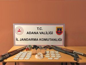 Adana’da uyuşturucu operasyonu: 5 gözaltı