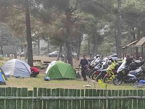 Aladağlar Milli Parkı, kampçılardan yoğun ilgi görüyor