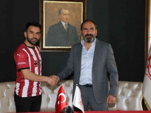Murat Paluli resmen Sivasspor’da