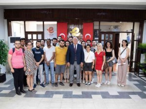 Başkan Atay, Tıp Fakültesi öğrencilerini ağırladı