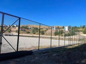 Kiğı’da 500 kişilik tribünlü sentetik futbol sahası yapılıyor