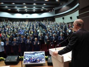 Cumhurbaşkanı Erdoğan: "Türkiye’yi bekleyen asıl tehlike, yok etmeyi siyasetlerinin merkezine yerleştiren rövanşişt yaklaşımlardır"