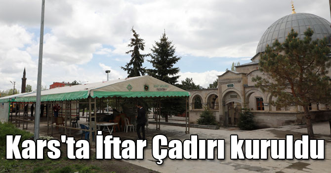 Kars'ta İftar Çadırı kuruldu