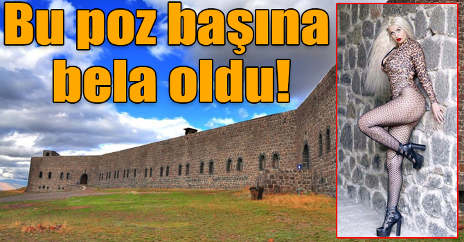 Tabyada yarı çıplak poz veren kadın gözaltına alındı