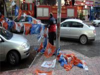 Kars'ta Pankart ve Bayraklar Kaldırıldı
