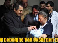 Kars’ta yılın ilk bebeğine Vali Öksüz’den ziyaret!