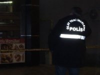 Husumetli olduğu kişinin fırınına kurşun yağdırdı