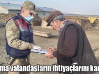 Jandarma vatandaşların ihtiyaçlarını karşılıyor
