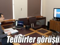 Vali Türker Öksüz, Kaymakamlarla video-konferansla toplantı yaptı