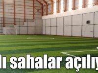 Halı sahalar açılıyor