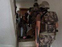 Adana’da organize şube şafak vakti birçok adrese operasyon düzenlendi