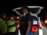 Polis kural ihlallerini affetmedi, vatandaş film gibi uygulama izledi