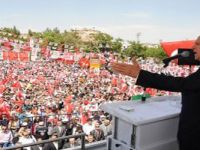 Bahçeli'den Slogan Tepkisi