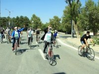 Avrupa Hareketlilik Haftası kapsamında vali ve başkan pedal çevirdi