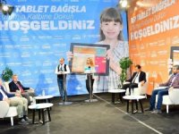 3 saat süren canlı yayında bin 161 tablet bağışlandı