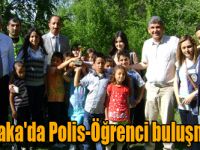 Akyaka'da Polis-Öğrenci buluşması