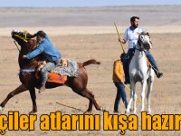 Ciritçiler dostluk maçlarıyla atlarını kışa hazırlıyor