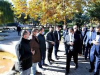 Gürkan, Sümer Park esnaflarının sorunlarını dinledi