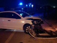 Otomobil ile çarpışan hafif ticari araç tarlaya uçtu: 1 yaralı