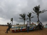 Sri Lanka’da Burevi Kasırgası alarmı: 75 bin kişi tahliye edildi