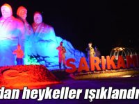 90 bin Sarıkamış şehidi anısına yapılan kardan heykeller ışıklandırıldı