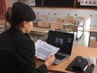 Jandarma EBA üzerinden öğrencilere ‘Korona virüs sürecinde güvenli internet kullanımı’ eğitimi verdi