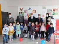 Yarıyıl tatiline giren anaokulu öğrencileri performans belgelerini aldı