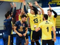 Fenerbahçe HDI Sigorta set vermedi