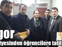 Digor Belediyesinden öğrencilere tatil kitabı