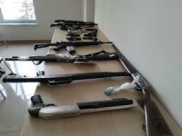 Kahramanmaraş’ta 54 kişiden 62 silah ele geçirdi